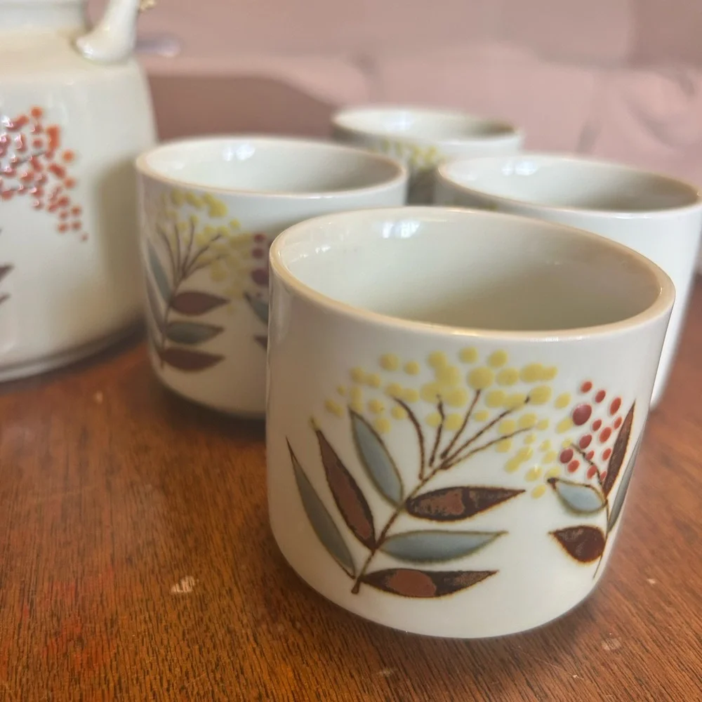 Otagiri Floral Teapot and Cup Set - Five Piece Set